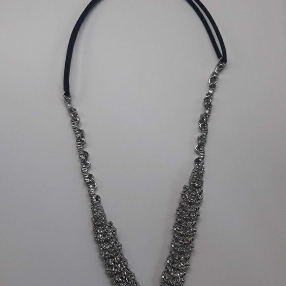 Crystal Embellished Stretch Headband - Picture 3 of 3